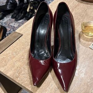 Gorgeous Celine Pumps